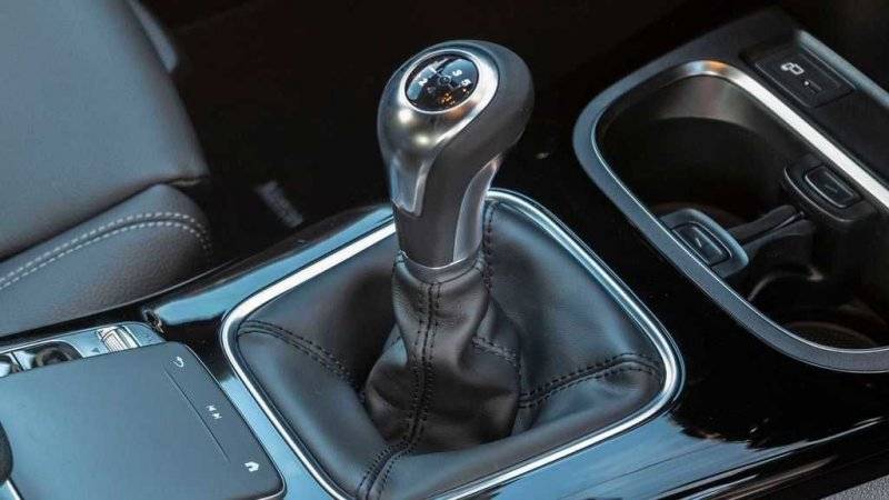 Manuálna prevodovka v automobile značky Mercedes-Benz