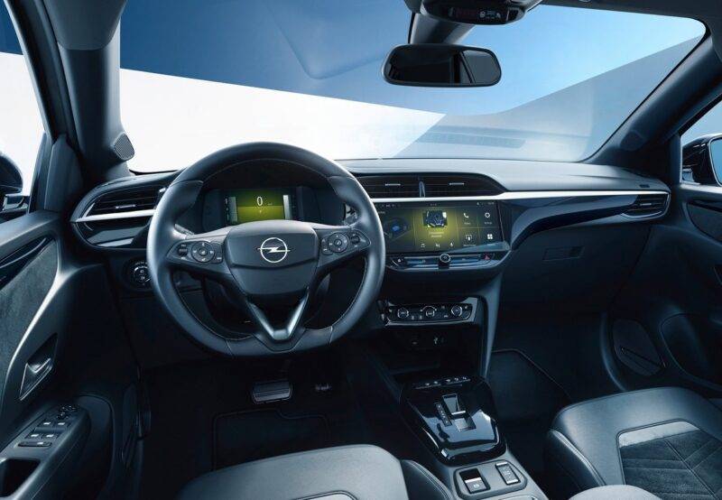 Interiér nového Opel Corsa (modelový rok 2024)
