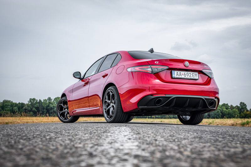 Test Alfa Romeo Giulia Tributo Italiano.