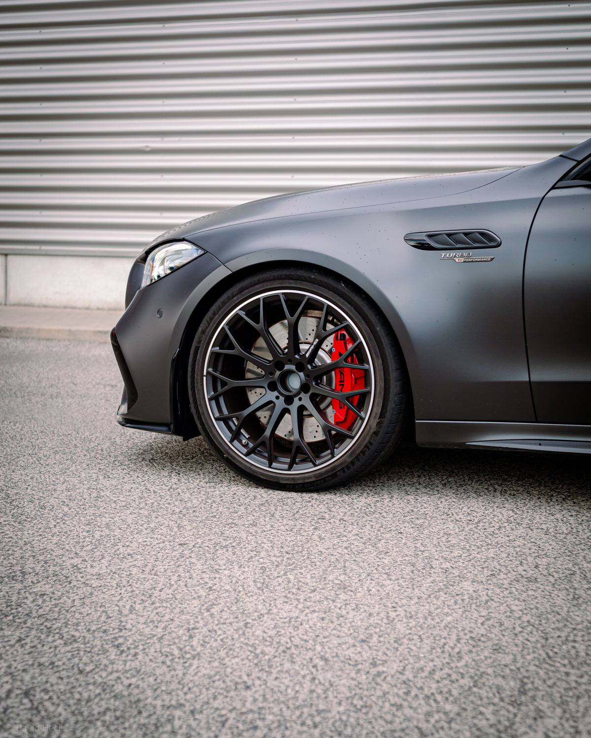 TEST Mercedes-AMG C63 S E PERFORMANCE