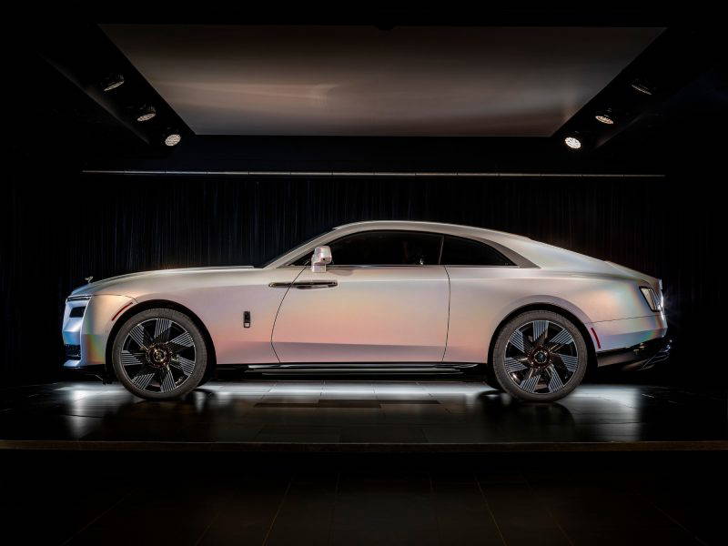 ROLLS-ROYCE SPECTRE LUNAFLAIR