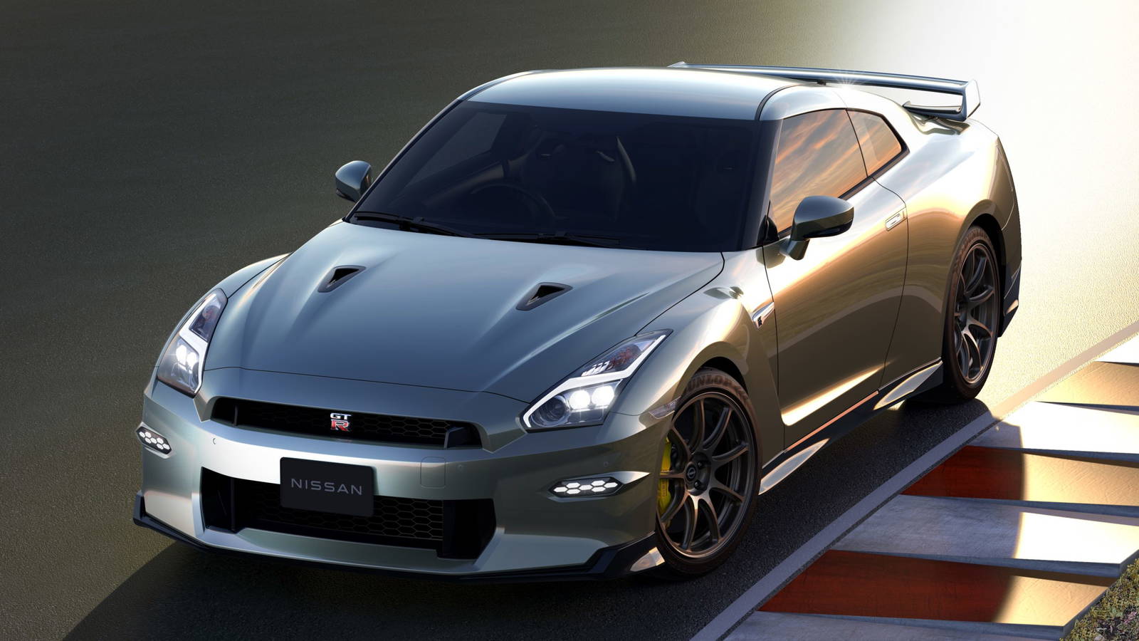 "Hoci dnes nemáme definitívne stanovený presný plán, GT-R sa bude vyvíjať a v budúcnosti sa znovu objaví," odkazuje Ivan Espinos fanúšikom GT-R. 