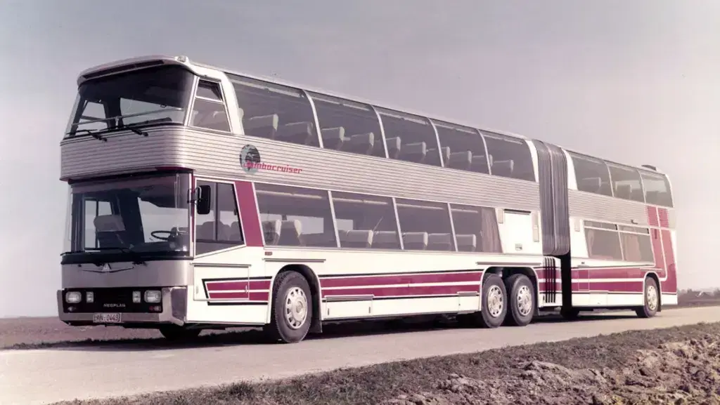 diaľkový autobus