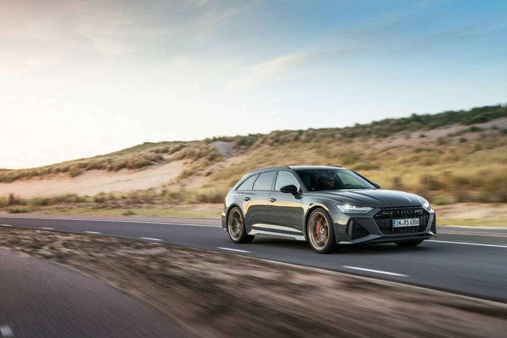 Audi potichu zrušilo projekt RS6 E-tron. Namiesto toho príde plug-in hybridná RS6 s V8 motorom a výkonom cez 700 koní.
