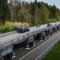 diaľnicu zatvoria a rozložia mobilný most